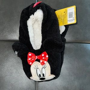 Girl’s Bedroom slippers